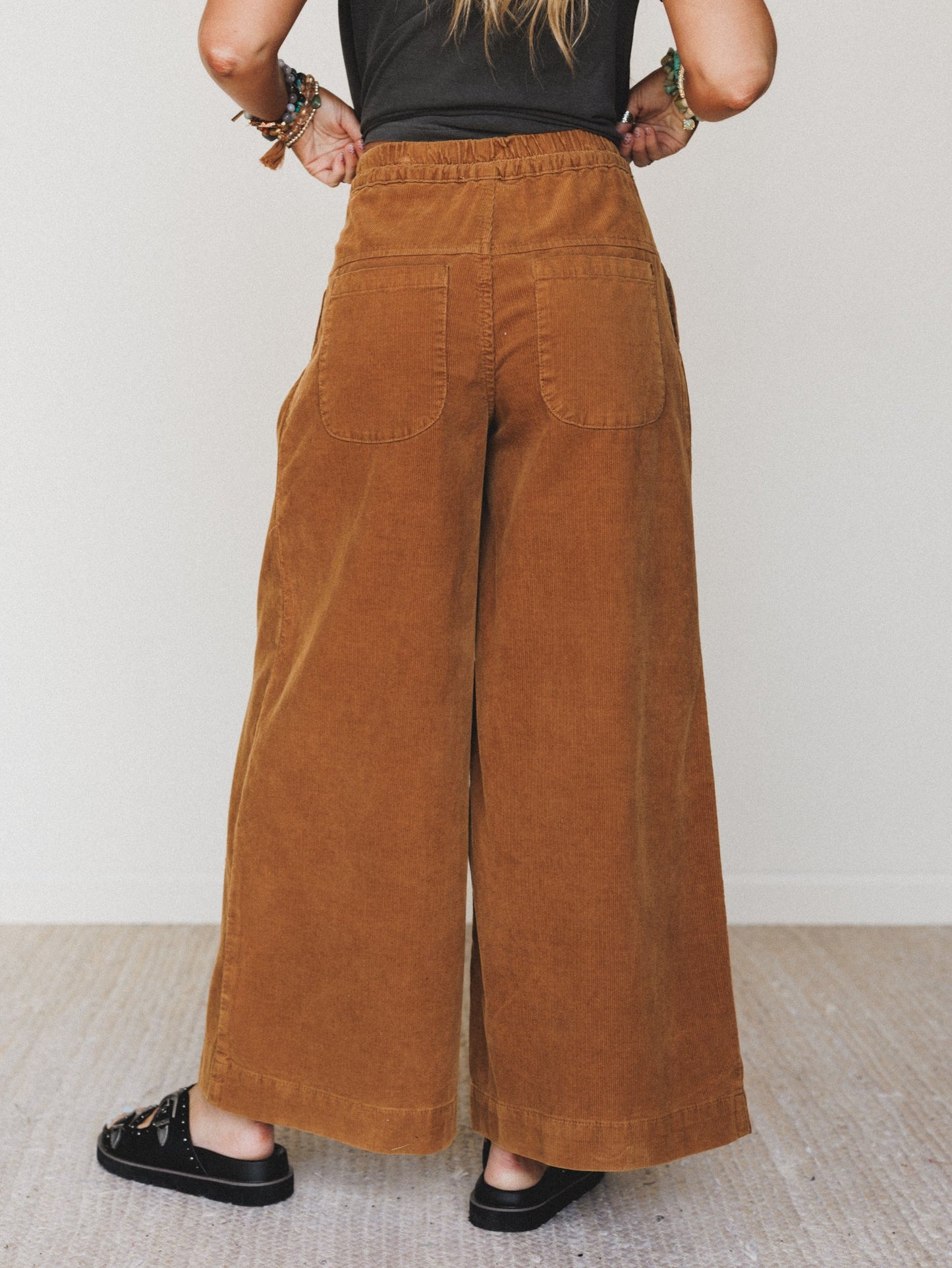 Bloom Together 2 Piece Bundle - Camel