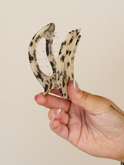 Ashton Clip - Tortoiseshell Cream