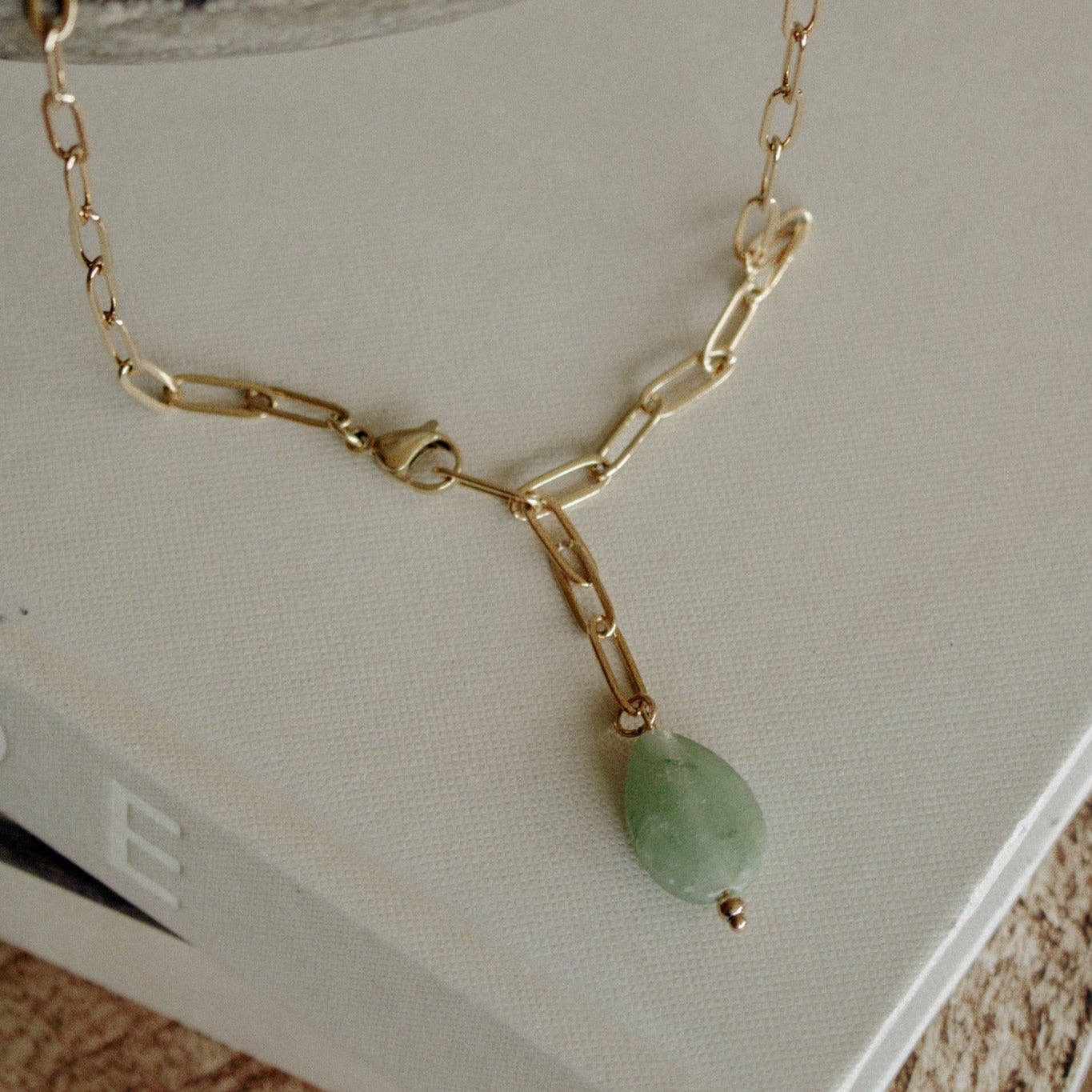 flora necklace