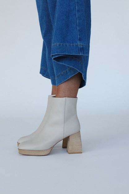 Birchwood Boots - Beige