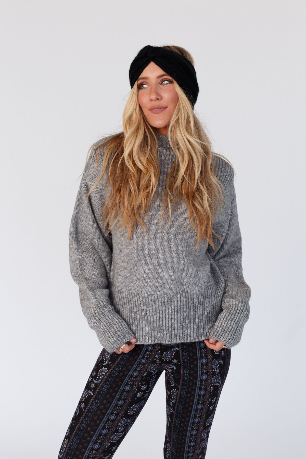 At The Orchard Balloon Sleeve Sweater - Heather Gray