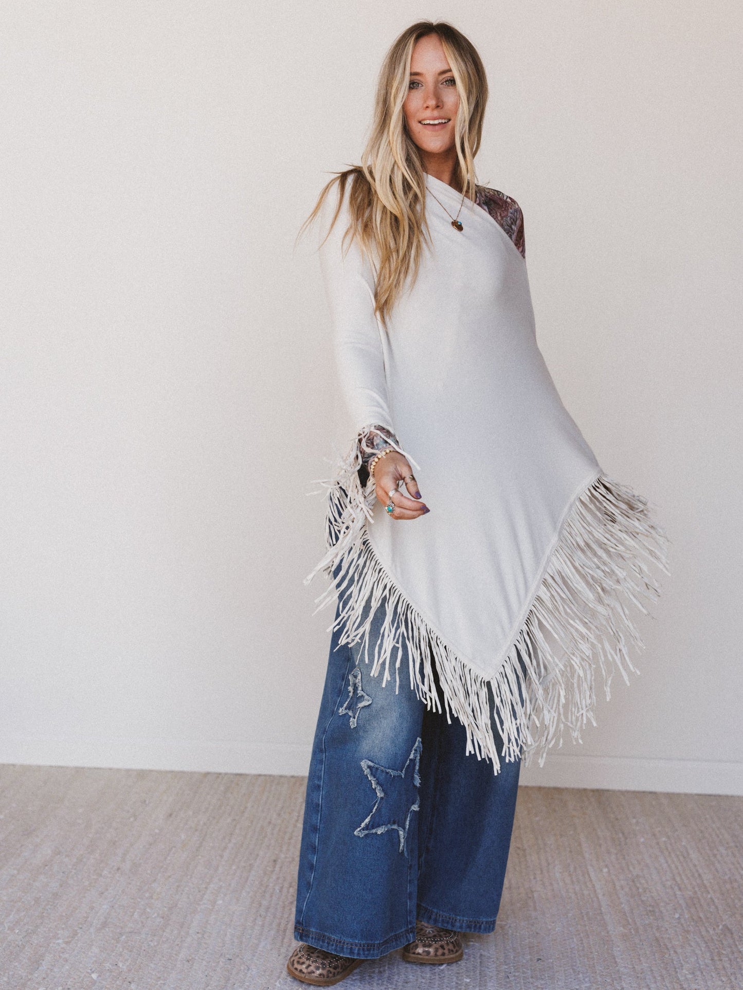 Dream Catcher Poncho - Vanilla