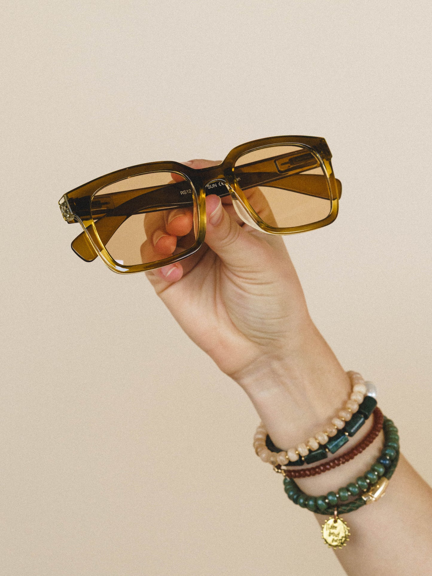 Bright Out Sunglasses - Olive