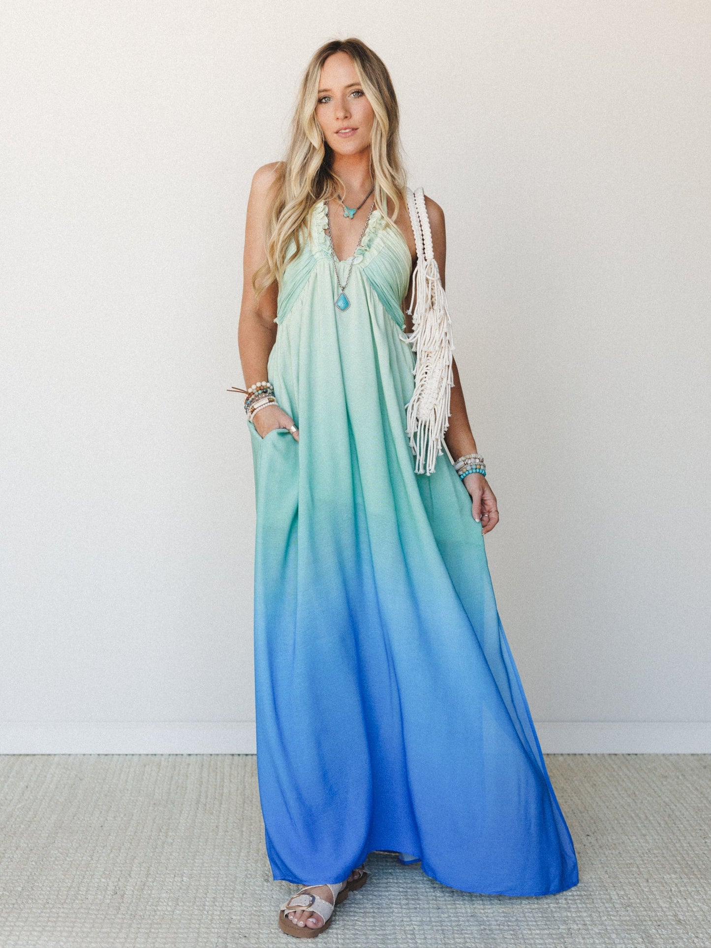 Coastal Escape 2 Piece Bundle - Butter Blue
