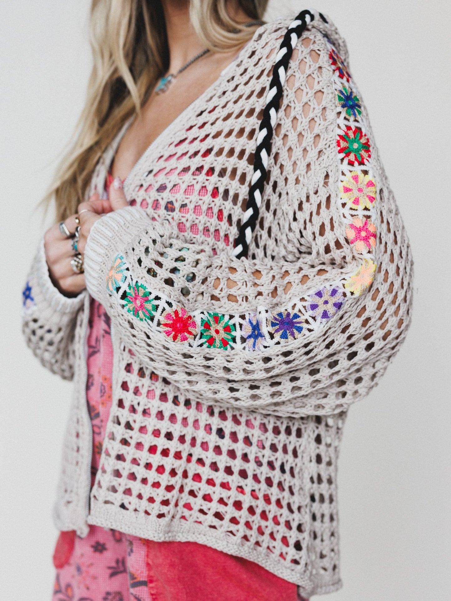 Color Maze Cardigan - Soft Beige