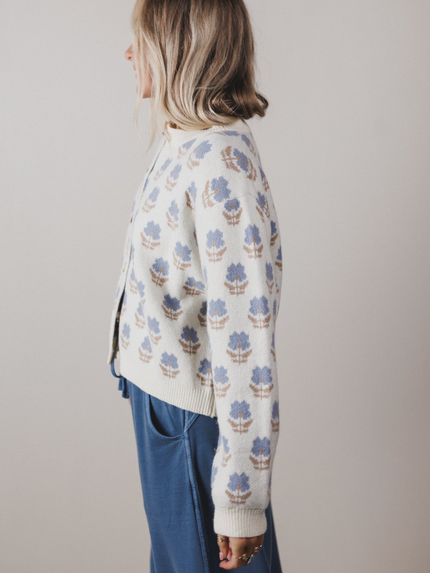 Elodie Floral Cardigan - Cream