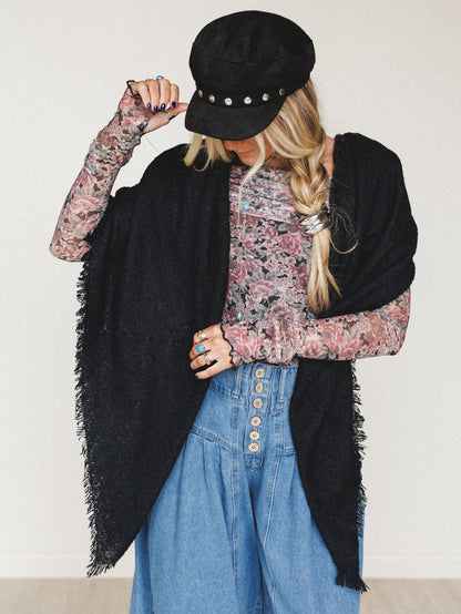 Cabin Calling Blanket Scarf - Black