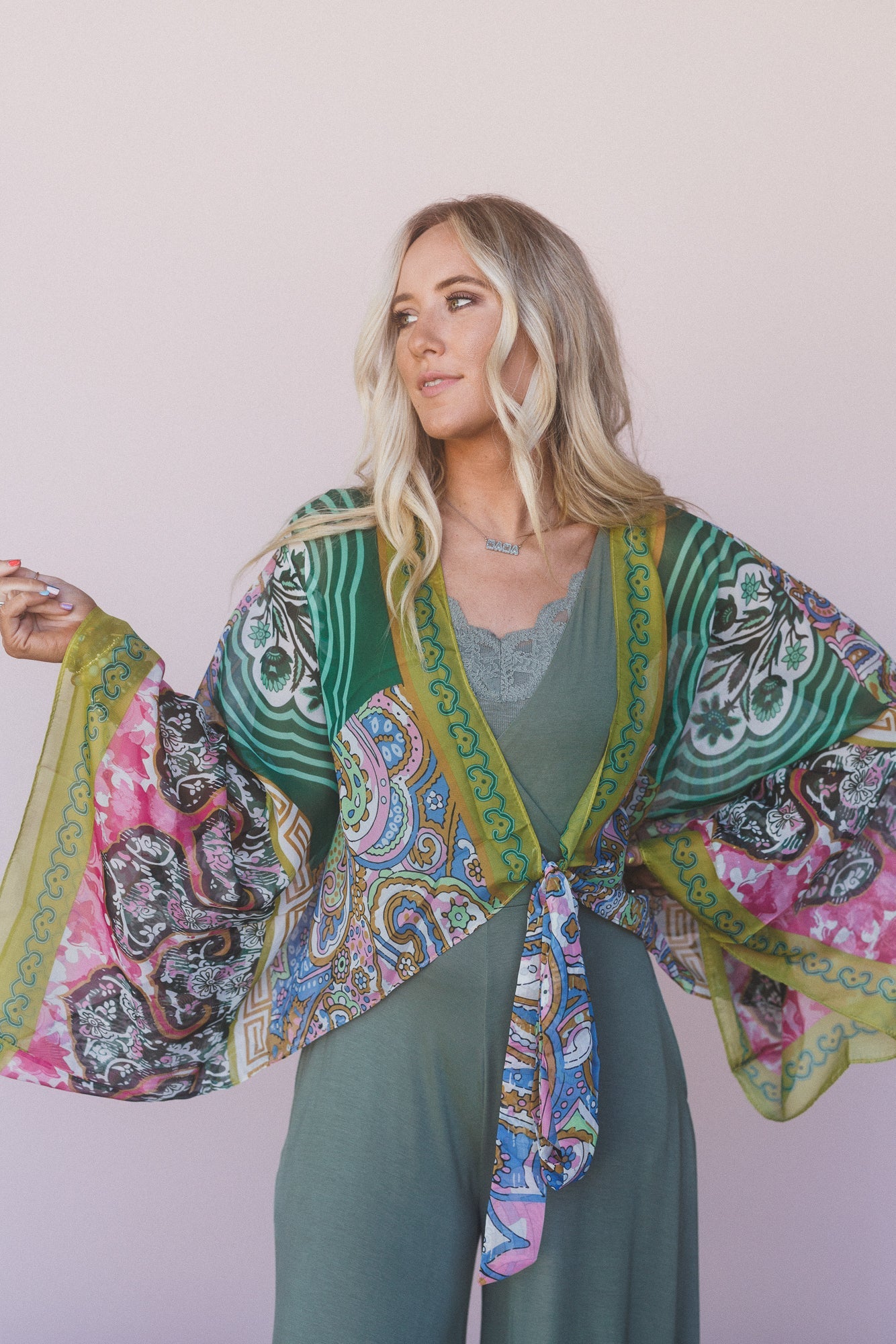 Blooming Mosaic Wrap - Lime