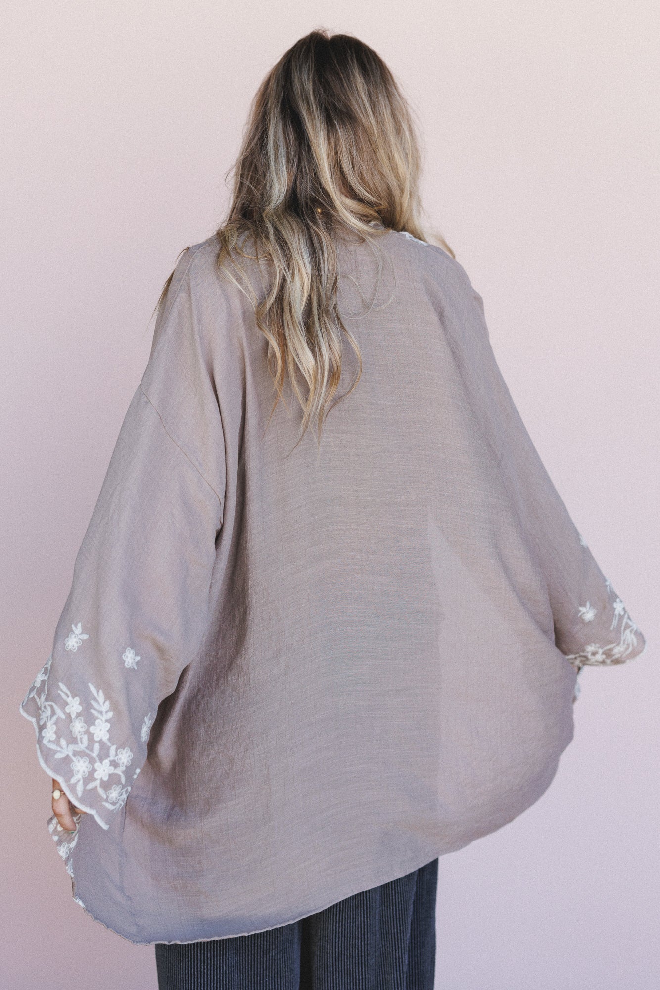 Flower Crowns Embroidered Kimono - Mocha