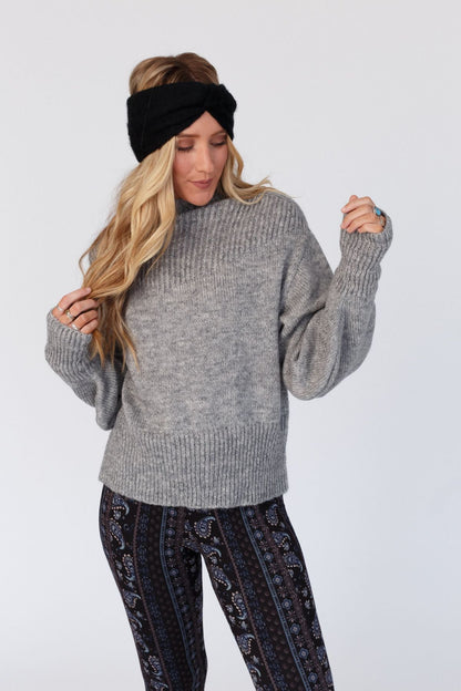 At The Orchard Balloon Sleeve Sweater - Heather Gray