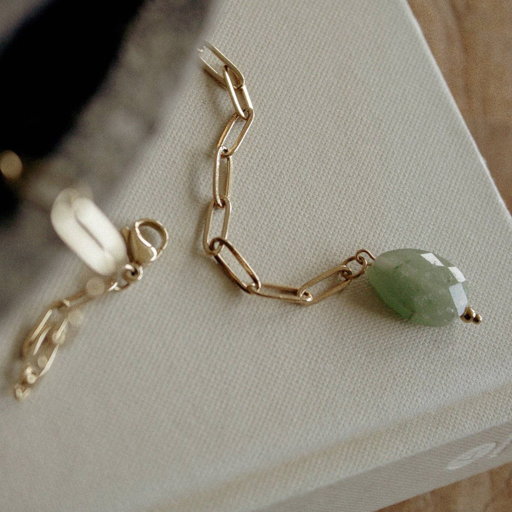 flora necklace