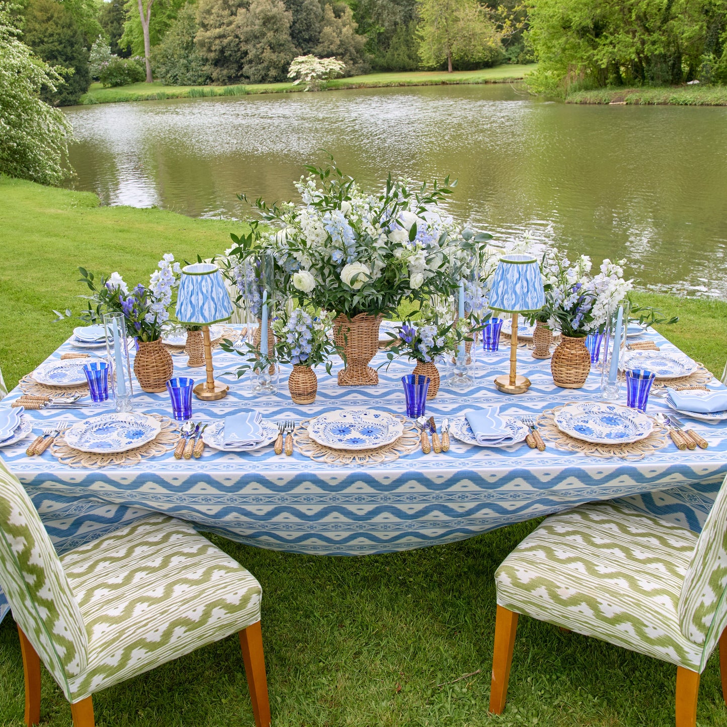 Blue Flowers Starter Plates (Set of 4)