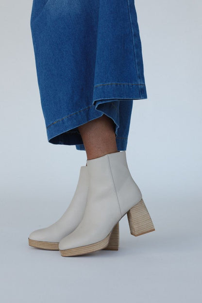 Birchwood Boots - Beige