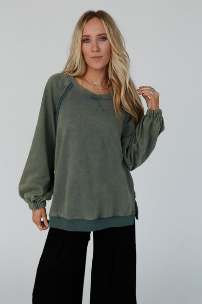 Crossed Paths Sweatshirt - Olive